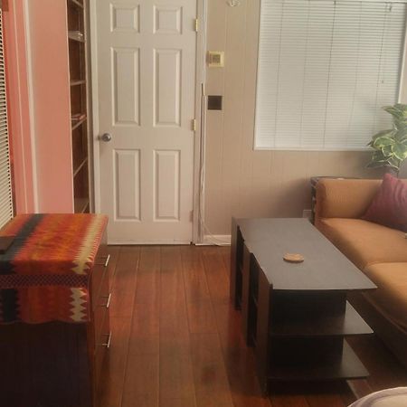 Woodland Hills Best Priced Room Λος Άντζελες Εξωτερικό φωτογραφία