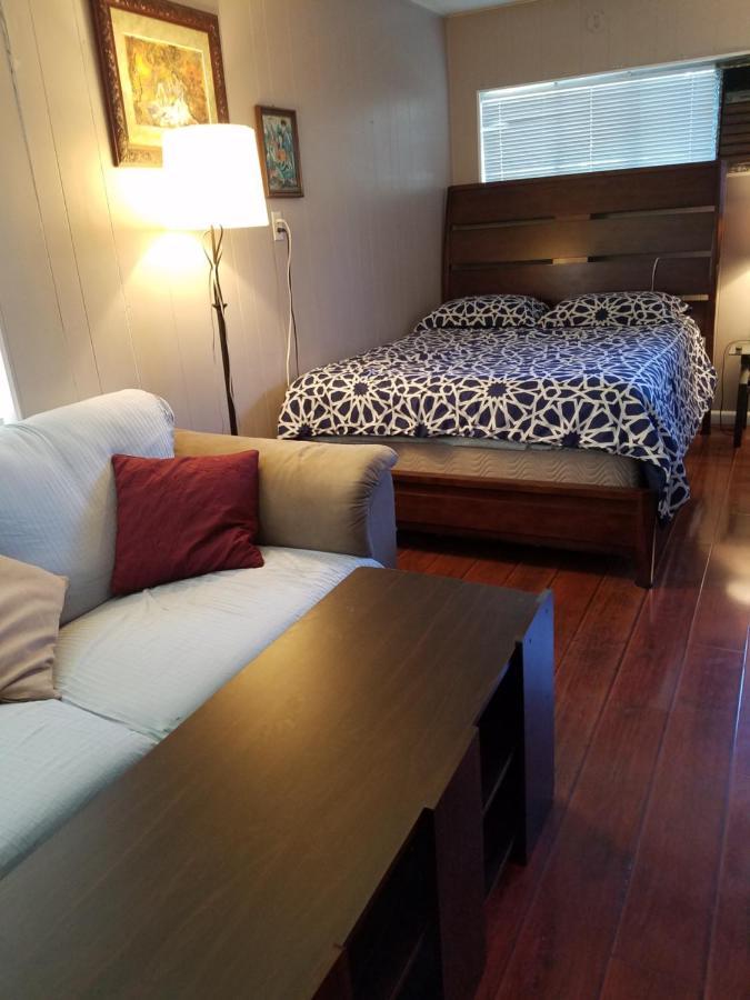 Woodland Hills Best Priced Room Λος Άντζελες Εξωτερικό φωτογραφία